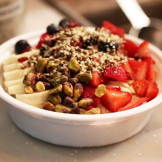 This Place Serves Everything Oatmeal All Day Every Day | Goodful