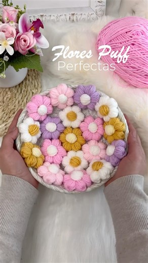 Este truco cambia tus Flores Puff 🌸👀 #crochet #flowers #crochettutorial #flores #puffflower