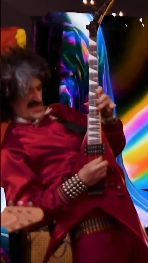 “Alien Crime Lord” Live on the Tonight Show #thevoidz #music #guitar #juliancasablancas #indierock