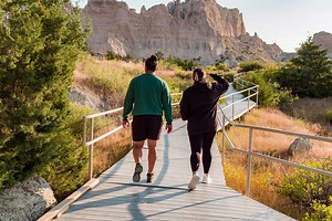 15 BEST US National Parks to Visit in MAY ( 2 Parks to Avoid!) 2023