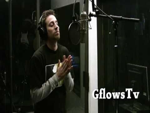 Wiz Khalifa - Black And Yellow [Official Music Video]