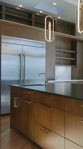 Multi-Generational Living & Panoramic Mountain Views in Bend, Oregon