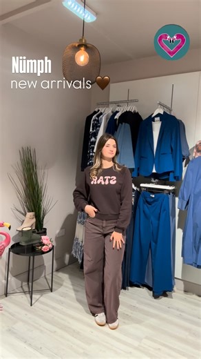 @lovetheflamingo1 on Instagram: "This entire outfit is from Nümph 🤩 Staying on trend the Brooklyn Barrel leg jeans are the perfect winter denims ✨ All available online and in store now 🤎"