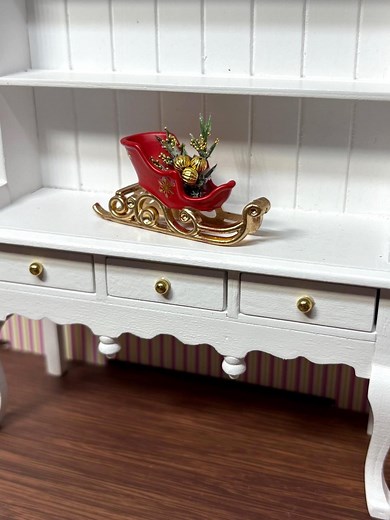 1:12 Miniature Tabletop Sleigh, Miniature Christmas Decoration, Diorama, Room Box, Dollhouse Christmas, Miniature Sleigh Decoration, - Etsy
