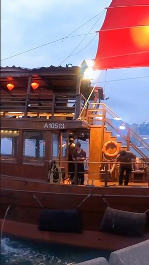 Magical Night at Victoria Harbour | Hong Kong 🇭🇰Light Show & Walking Tour