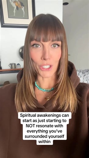 Spiritual awakenings can start as looking like no longer resonating with anything that you’ve surrounded yourself with, so you’ll be guided to start EMPTYING your egoic “cup” you’ve filled with things that NO LONGER resonate with you because YOUR SOUL is in charge now. Nothing is wrong, you’re just waking up need help book a session in my bio 🫶🏼 | Callie Bundy