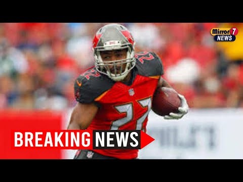 Ex-NFL Star Doug Martin Dies in Oakland Police Custody at 36