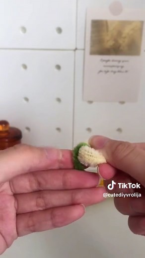 Pipe Cleaner Flower Tutorial: Easy DIY Handmade Craft