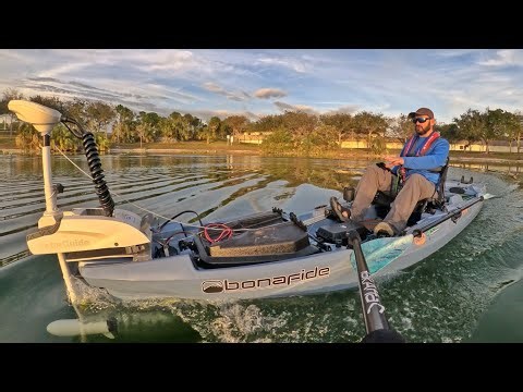 The only Bow Mount GPS Trolling motor on KAYAK video u need to watch MotorGuide Xi3 Bonafide PWR 129