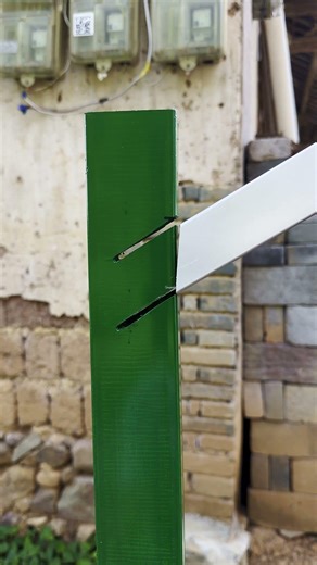 Metal Structure Assembly Tutorial: Precise Operation of Slot Connection