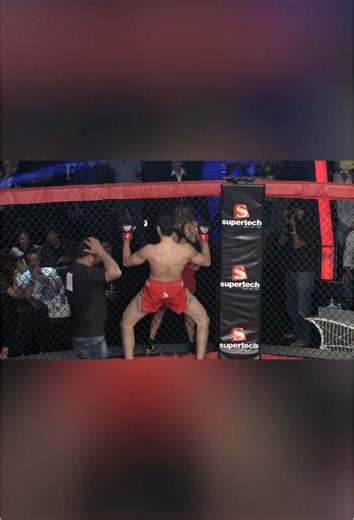 Boxer gets instant karma after cheap shot #ufc #boxing #usa #boxer | boxing clips