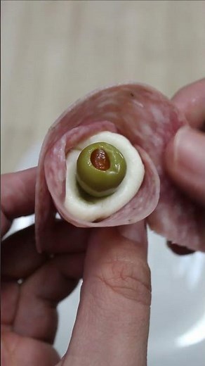 Cheese Eyeballs Recipe | Halloween Treats | The Sweetest Journey