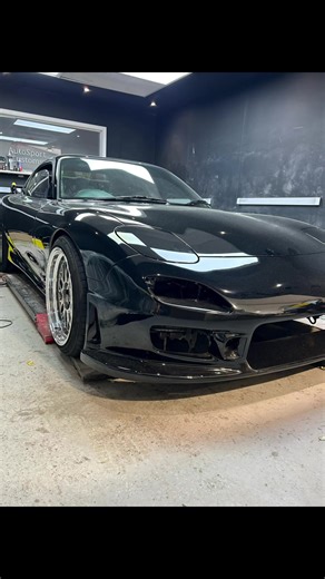 #mtclassicproject #classiccar #bodywork #rx7 #mazda
