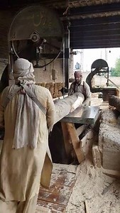 3.5M views · 5.5K shares | Milling by hand | Forestry Equipment in Action | Facebook