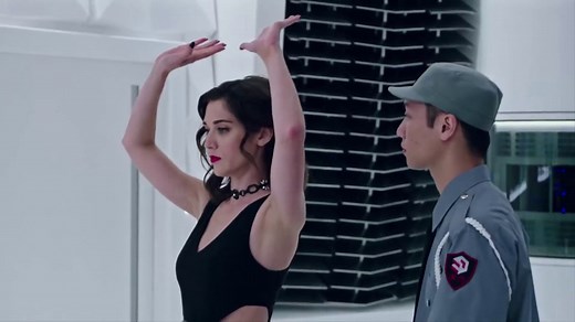 Now You See Me 2 - Card Throw, Chip scene, Card Scene (HD)