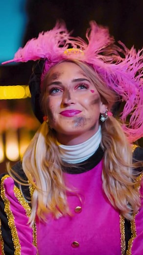 Zie de maan schijnt door de bomen - Sinterklaasliedjes