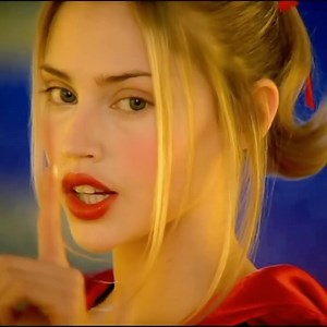 velvey | one of my favorite fragrance ads! chanel n°5, the 1998 film ‘le loup’ directed by luc besson, starring the mesmerizing beauty estella... | Instagram