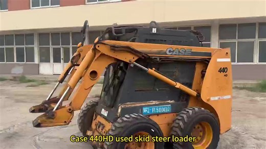 Original paint case 440 used skid steer loader in cheap price for sale #case #skidsteer #loader #usa #construction #original #cheapprice #440 #skidsteerloader #miniloader