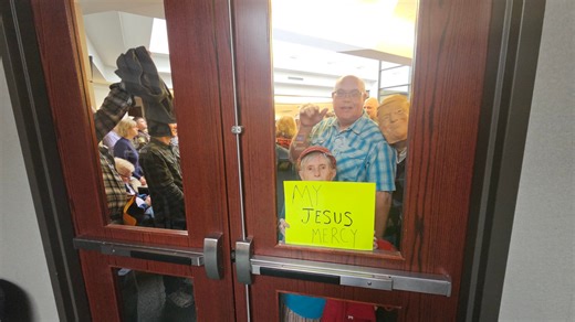 Satanic group leads invocation at Ottawa County board meeting amid lobby uproar