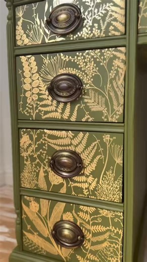 New Tutorial! See this beautiful desk come to life using foil transfers! https://youtu.be/OZGDLUlh1nI?si=b6rcpMZFiE-XE4ht Click2Restore | Re·design with Prima