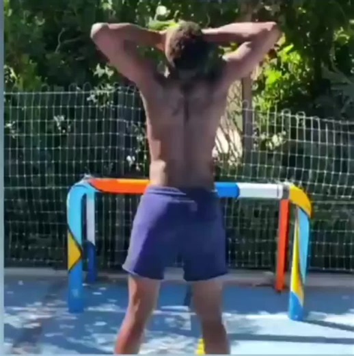 Effective Stretching Exercises for Basketball Players