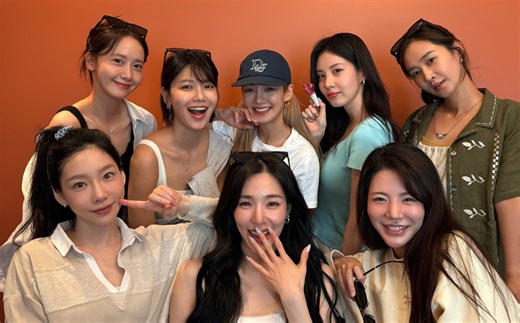 (Video) Girls’ Generation Hints At Comeback & Potential Tour For 20th Anniversary