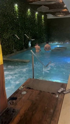 Bodybuilder Spotted in Cancun Mexico #bodybuilder #bodybuilding #cancunmexico #cancun #cancún #fyp