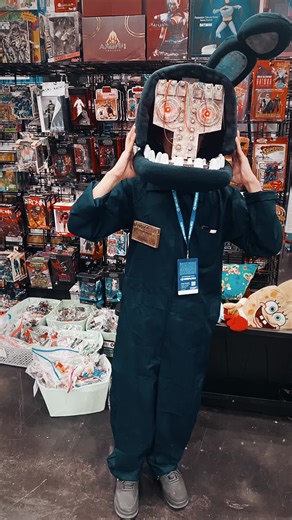 Day 3 of Houston Comicpalooza with amazing cosplay. We’re done this year but there next year #comicpalooza2025 #comicpalooza##comicbooks##comic4trade #comiccollector #comic4sale #comicsale #keycollectorcomic #comicbookcollection #firstappearance##igcomicsale #igcomics #igcomicfamily #igcomicfam #igcomiccommunity #igcomicbooks #marvel #marvelcomics #dccomics #yugioh #teenagemutantninjaturtles #teenagemutantninjaturtlescomics #xmencomic #xforce #supermancomics #ironmancomics #avengerscomics #spawn