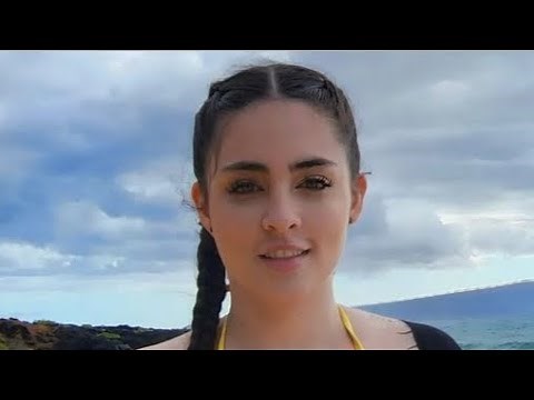 Sammy Torres | Plus sized model Curvy Fashion Model | Sammy Torres bio wiki, biography