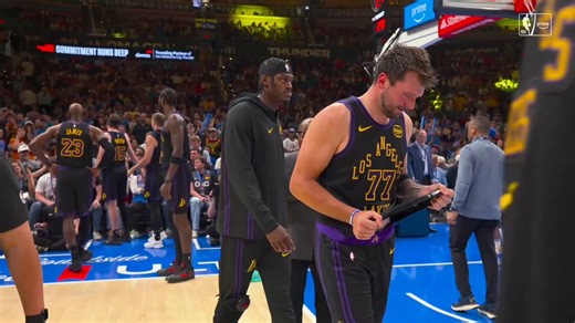 The way he’s walking I’m hoping it’s just a severe cramp. If it was a serious strain he’d need help. It’s far more likely it’s a 10 days injury.