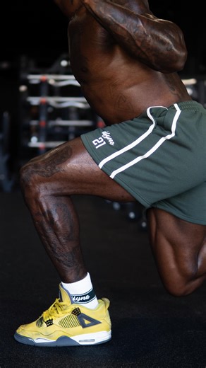 68 reactions | 3 Lower Body Super Sets To Grow Your Legs and Improve...