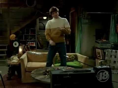 That 70s Show Eric dancing to Lou Rawls
