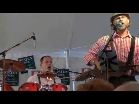 Rosamunde ( Beer Barrel Polka ) - Die Lustigen Almdudler