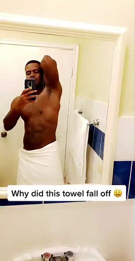 Male Body Towel Trick Fail