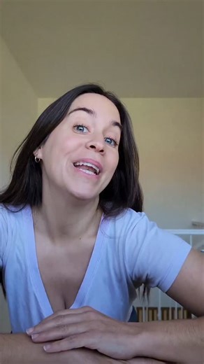 CANDELARIA on Instagram: "3 funciones rápidas de la tecla que NUNCA usaste 🤭😏 Windows + Alt + R: graba la pantalla Windows + G: historial de lo que grabaste Windows + bloqueo dinámico: conecta tu celular a la compu #hacksandtips #tecnology #trucosparacelular #windows"