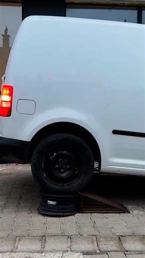 Car repair and engine leaks spot made easy | Magic Hands Creations