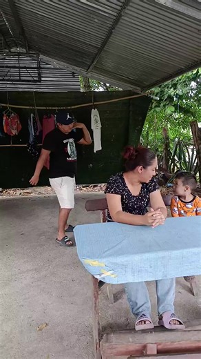 ella siempre de tóxica 🤣🤣🤣#funnymemes #viral #contenido #humor