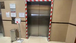 Mr Bathandwa Zuzo from Gugulethu was discharged from Melomed Gatesville hospital in Cape Town today after 3 weeks in hospital recovering from Covid-19. “Thank you to all the doctors, without you I would not be here," said a jubilant Mr Zuzo. Video: @courtneydeonafrica @africannewsagency #covid19 #coronavirus #recoveries #capetown #southafrica | IOL News