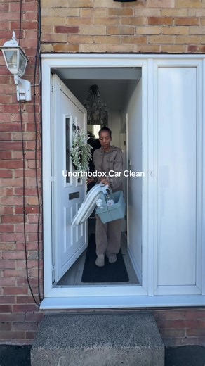 Cleaning My Car Before Selling It | Car Clean & Valet
