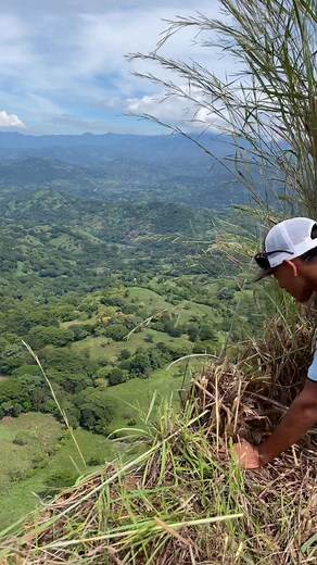 Y se marchó 😂🕶️ | El Neco
