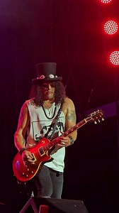 Guns N' Roses - "Sweet Child O' Mine" guitar solo Budapest, Hungary 15/07/2025 #Slash | Slash France