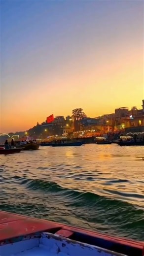 दुख दर्द जिंदगी के वह हर लेगा एक इक बार वृंदावन आकर तो देखो#राधारानी #राधा#राधाकृष्ण#राधाकुंड#कृष्णा