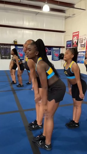 Divine Cheer is on TikTok 😱💛💙 #fyp #cheer #stunting