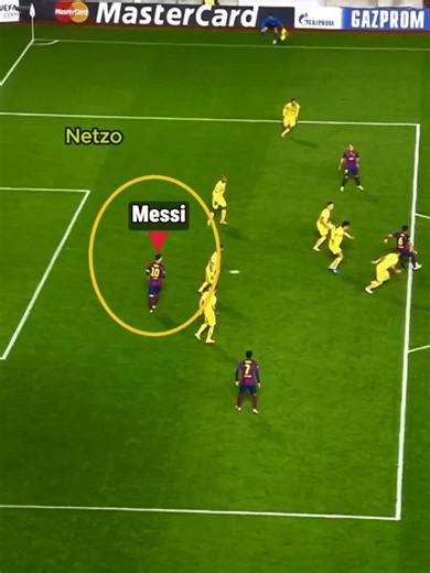 Messi 200 IQ Offside goal