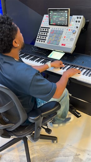 Zaytoven on Instagram: "PICKING BACK UP WHERE I LEFT OFF"