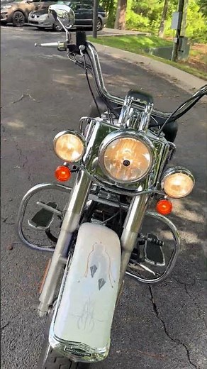 Pre-owned 2010 Harley-Davidson Softail Deluxe