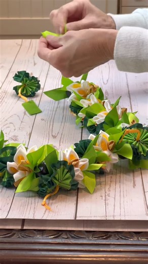 Mom's Little Things on Instagram: "This is the very first time I learned how to make flower ribbon lei. Full tutorial is in my YouTube video ‘How To Get Started To Make Hawaiian Flower Ribbon Lei’. 🌺 A step by step tutorial is available on my Youtube channel. 🌸 DIY kits are available at my Etsy store. Link is in my bio @momslittlethings #DIY #EasyTutorial #ribbonlei#FlowerRibbonLei #RibbonLeis HawaiianRibbonLei HowTo ribboncraft ribbonwork ribbonleimaking giftideas momslittlethings graduationl
