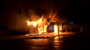 Auto repair shop destroyed by fire