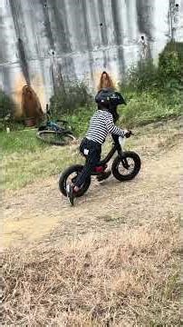 トレイルプロ・ラーニングバイク キッズの最強ツール！ in パンプトラック 3歳