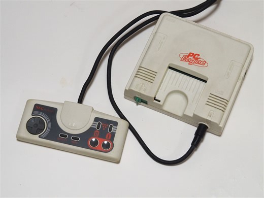 「PCエンジン」生誕37周年！ カートリッジではなくHuCARDを採用。コンシューマ機世界初のCD-ROMにも対応